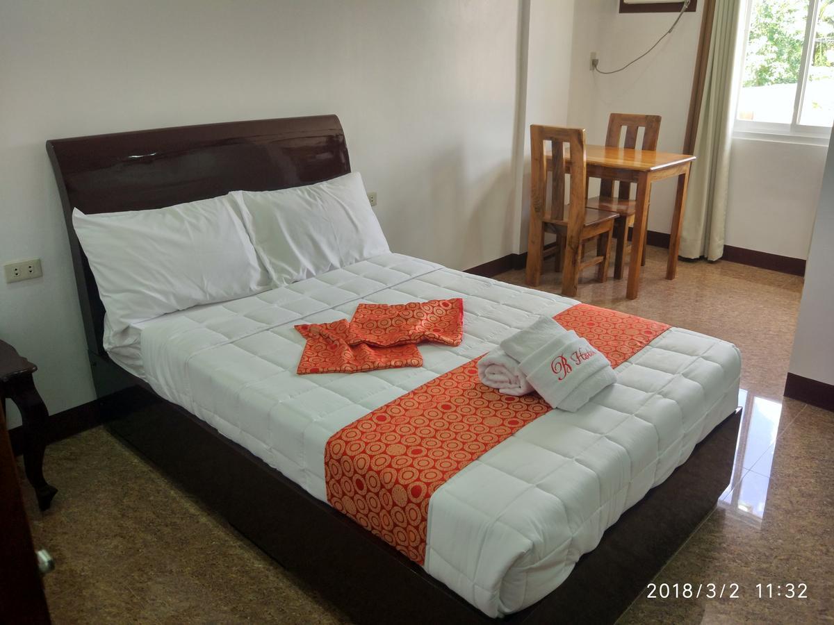 Bicotels Hotel Batangas Bagian luar foto