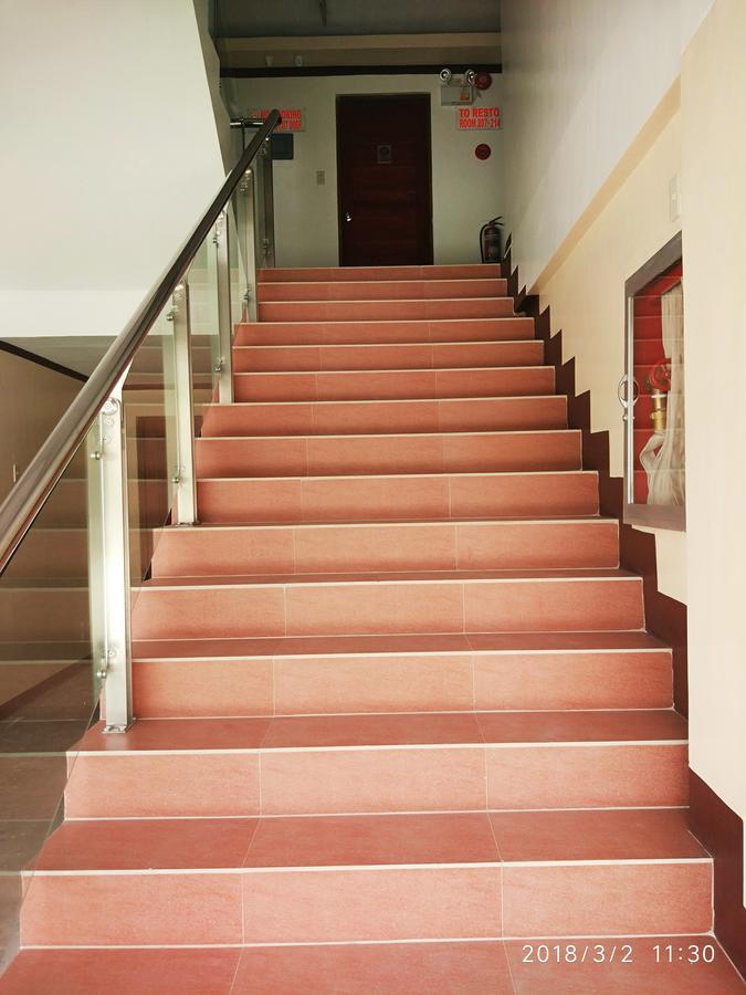 Bicotels Hotel Batangas Bagian luar foto