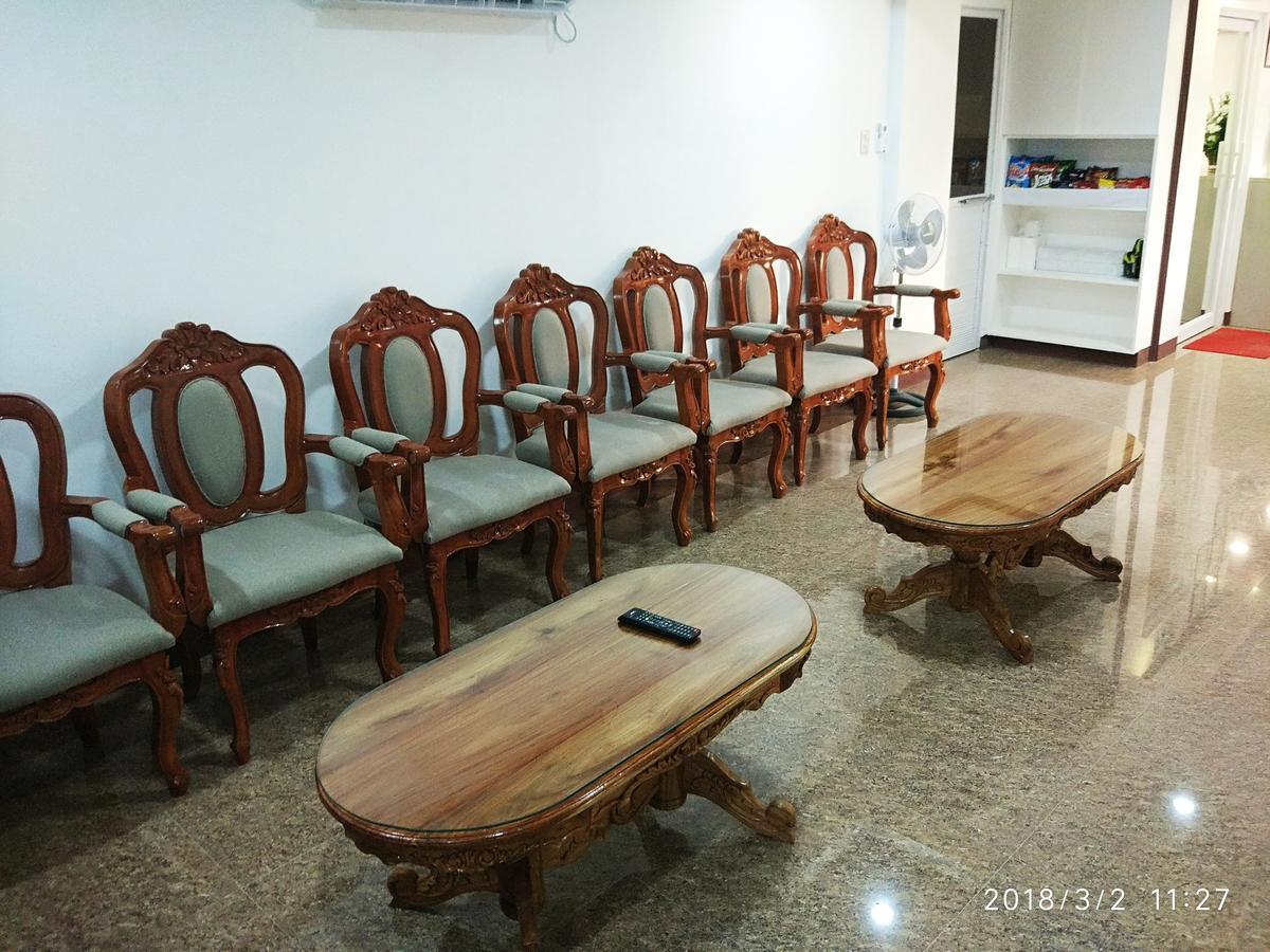 Bicotels Hotel Batangas Bagian luar foto