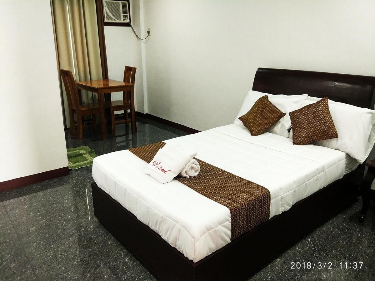Bicotels Hotel Batangas Bagian luar foto