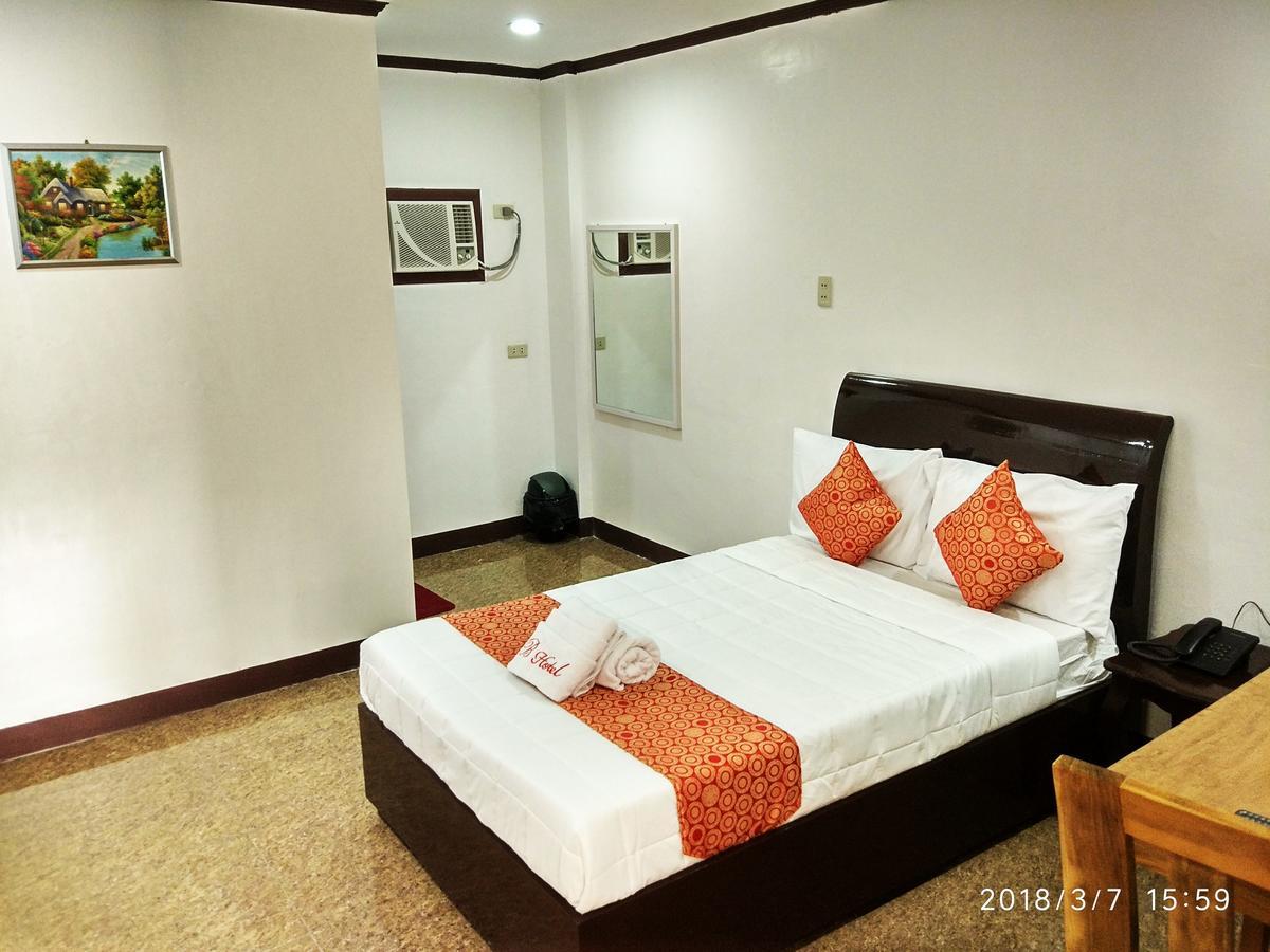 Bicotels Hotel Batangas Bagian luar foto